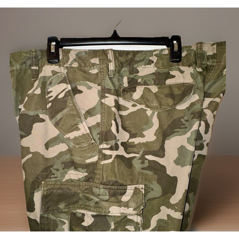 Gap Built Out Cargo Pants Men 34x32 Green Camo Utility Straight Leg Grunge 2016 - Picture 9 of 14